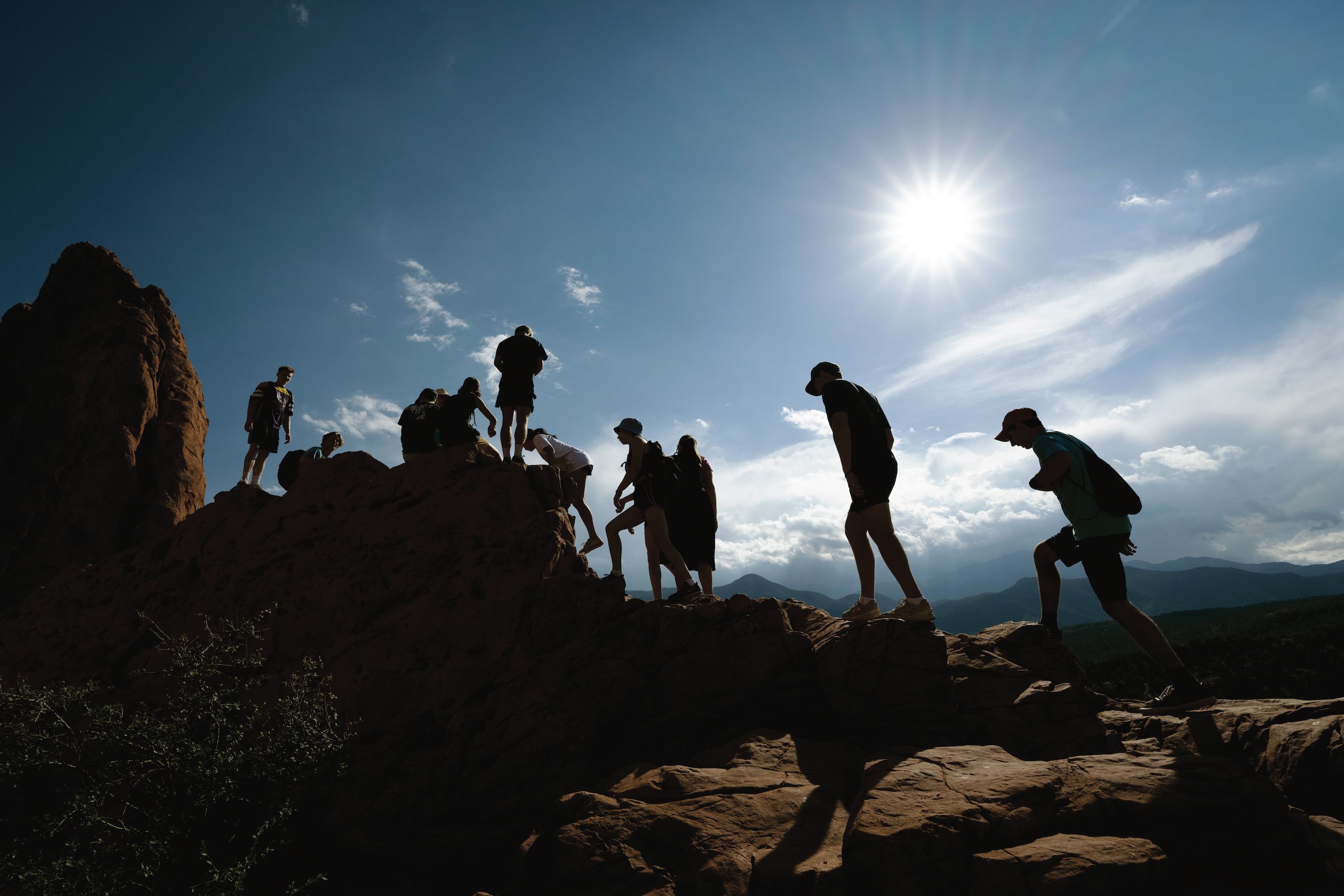 New Student Orientation students hike through the beautiful sandstone formations and enjoy the views of Pikes Peak during a ~2 miles hike at Garden of the Gods National Natural Landmark.